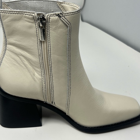 White Vince Camino leather boots in size 6.5 - Picture 5 of 7